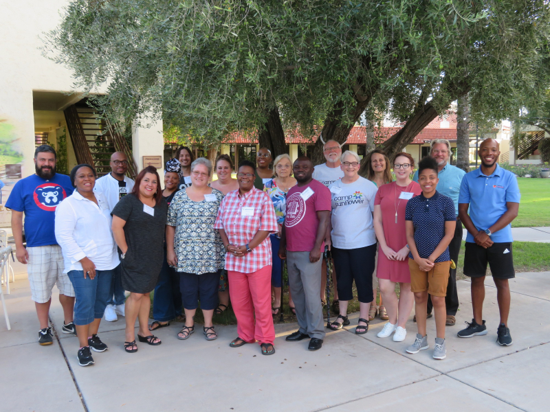 2019 SENT Seminar Participants and Director of Social Entrepreneurship Darnell Fennell